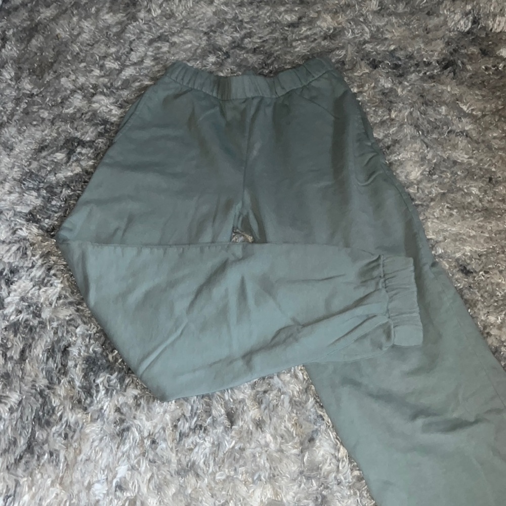 Brandy Melville sweatpants